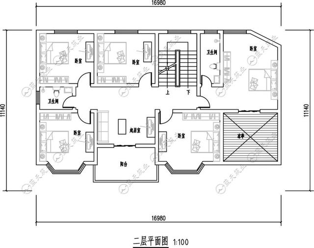 　優(yōu)雅的歐式三層自建別墅，優(yōu)雅的風(fēng)格，時尚的設(shè)計，一排排落地玻璃窗給整個別墅增添了神秘。